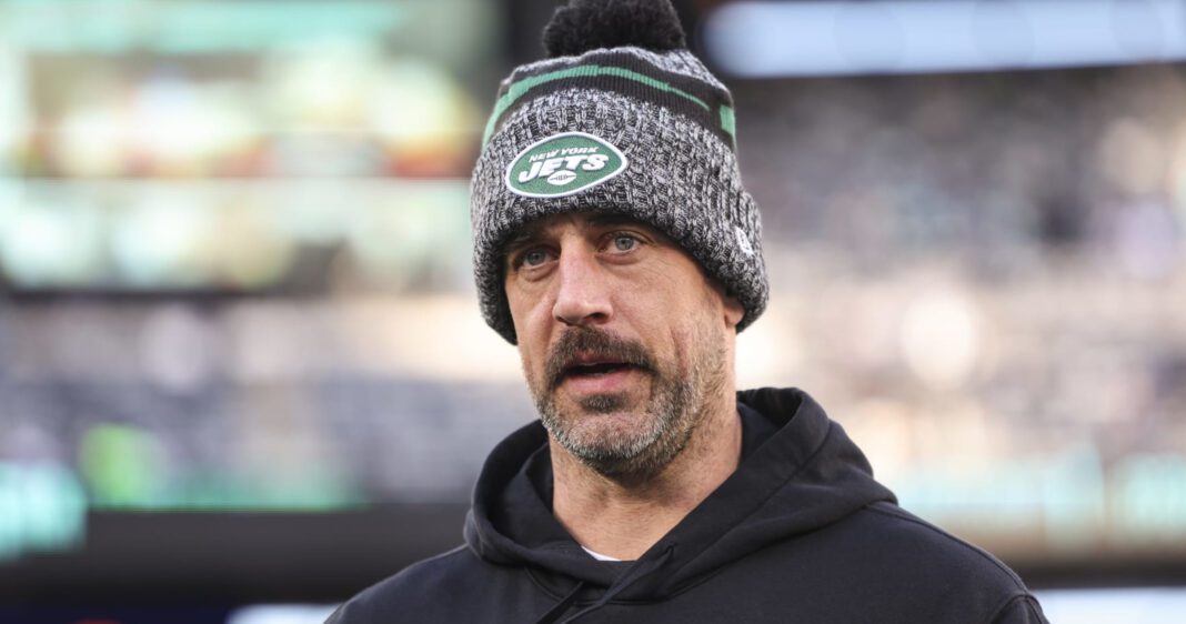 Aaron Rodgers’ Potential Playoff Absence: Injured QB Unlikely to Play If Jets Miss NFL Playoffs