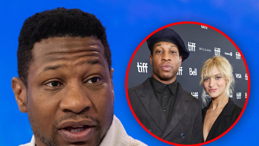 Jonathan Majors’ Frantic Texts Revealed in Court: Threatened Suicide After London Incident