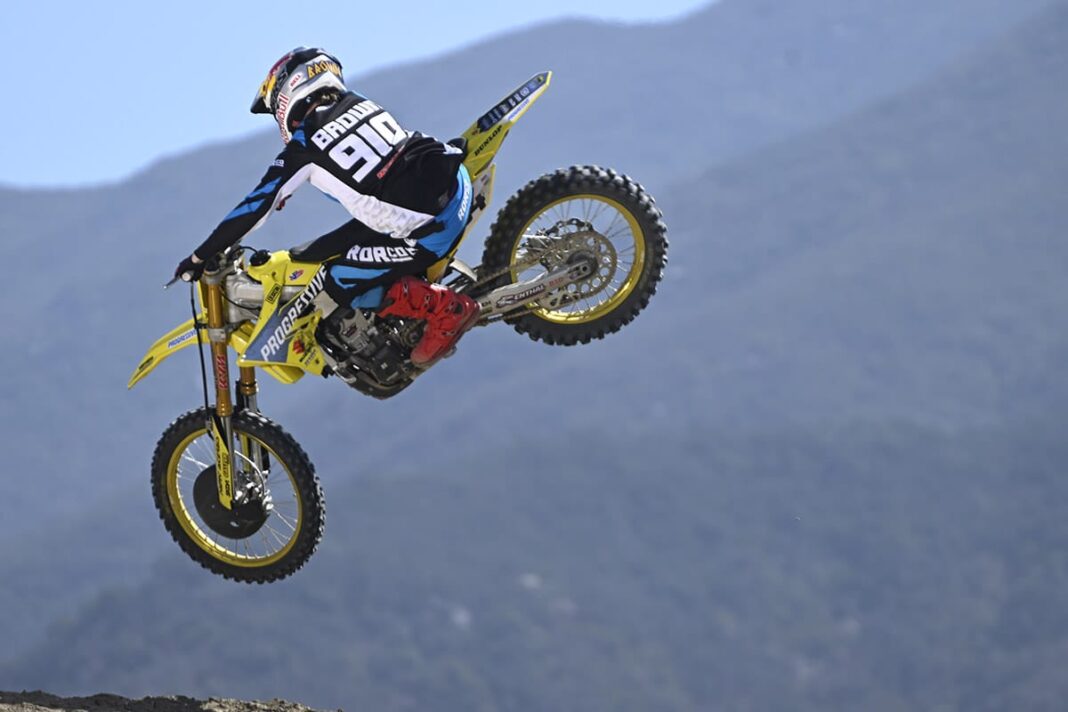 Experience the Power of Ken Roczen’s Suzuki RMZ450