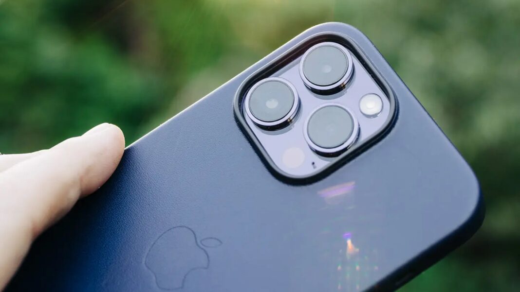 Turn Your Phone Into a High-Quality Webcam with These Simple Steps