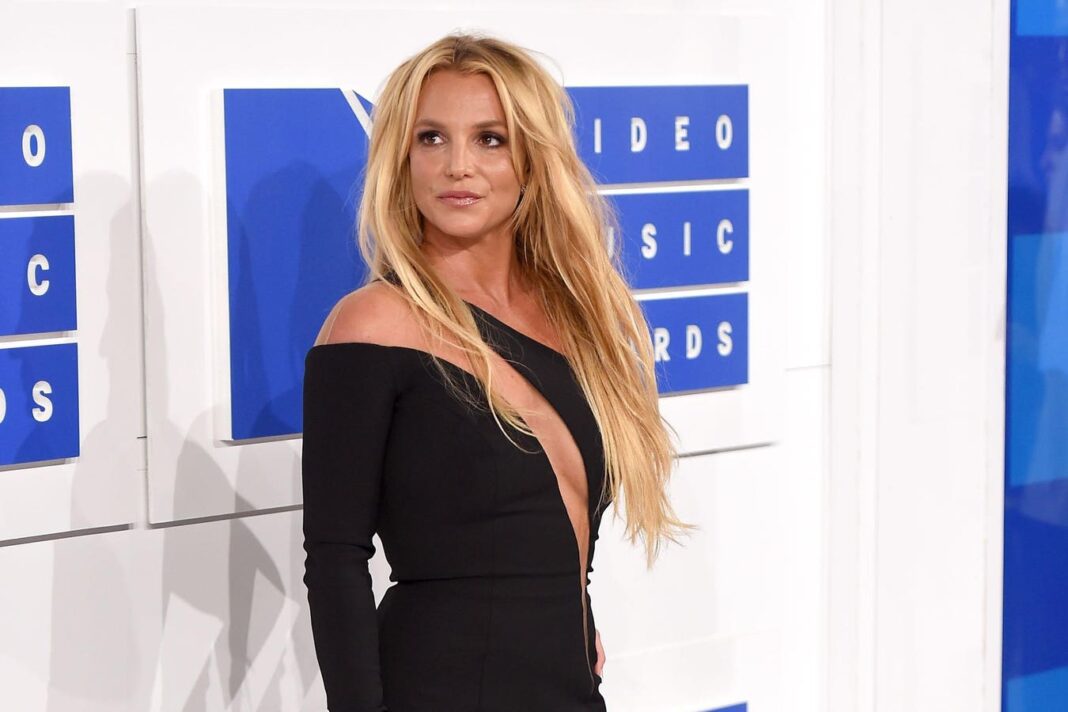 Britney Spears’s Hit Song from a Decade Ago is Now a Bestseller