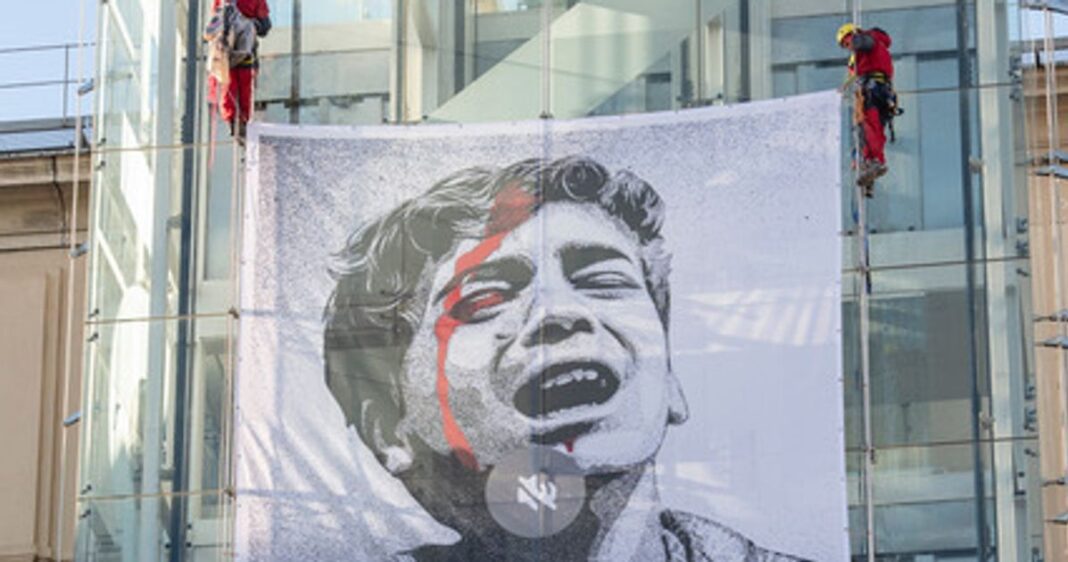 Unveiling Israel’s War On Gaza: The Impactful Street Art Campaign