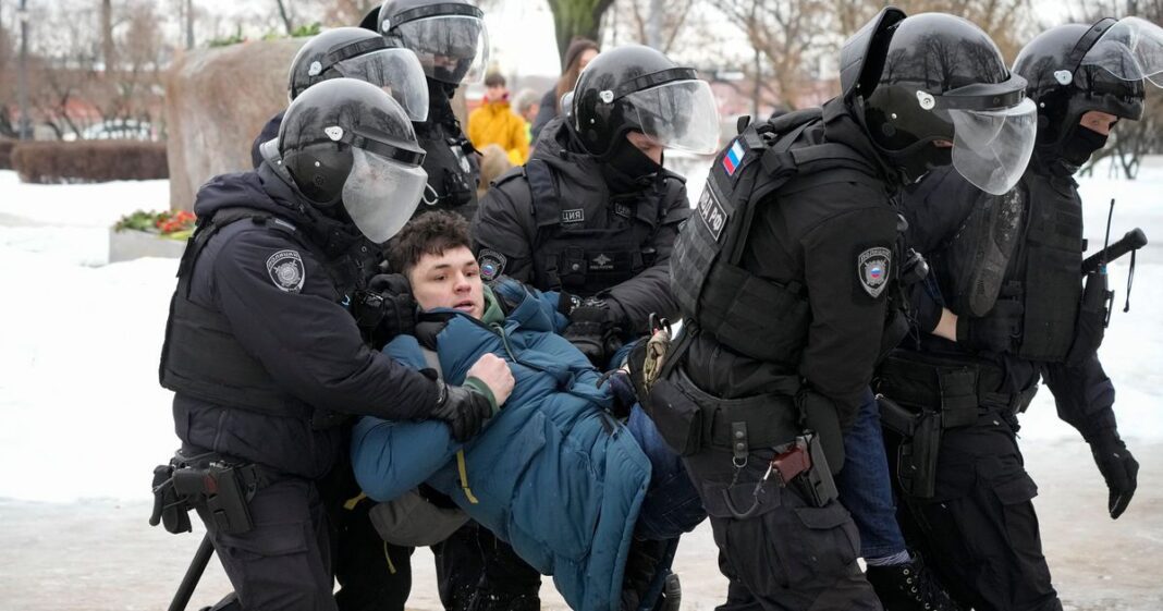 Over 400 Detained In Russia As Country Mourns Death Of Alexei Navalny, Putin’s Fiercest Foe