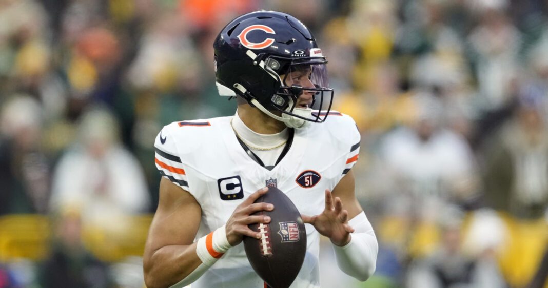 Potential Blockbuster Trade in the Works: NFL Teams Eyeing Justin Fields at Senior Bowl