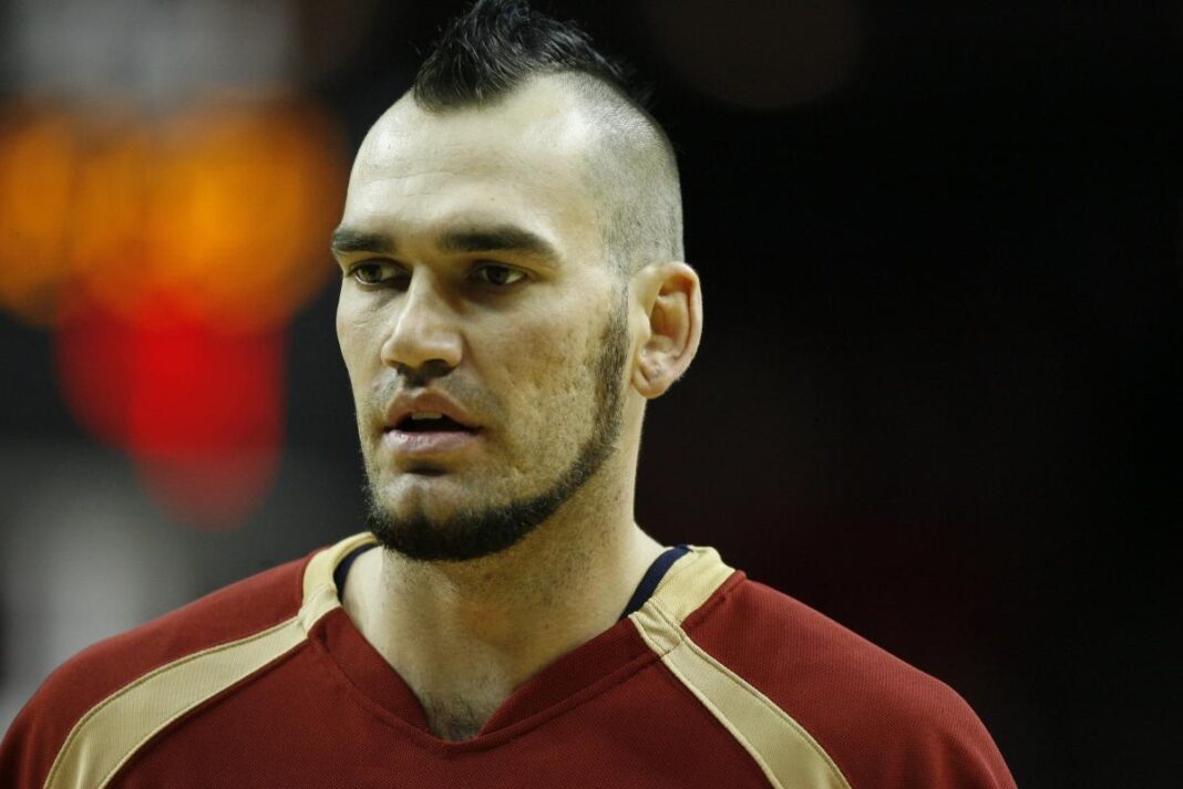 NBA Veteran Scot Pollard Celebrates Heart Transplant Milestone at Hospital