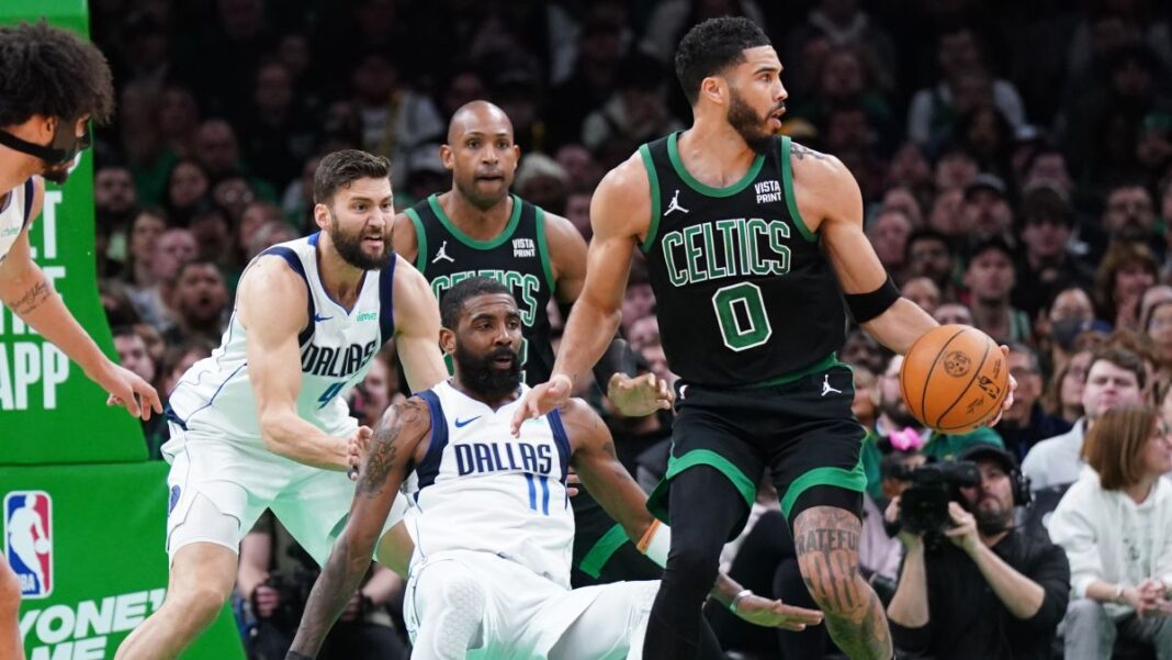 Boston Celtics dominate Dallas Mavericks, extend winning streak to NBA-best 10 games