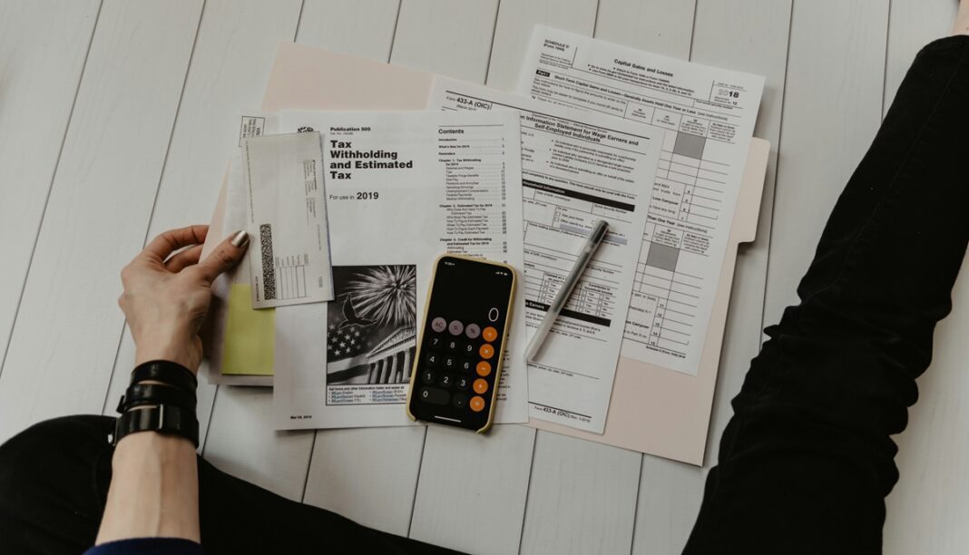 Maximizing Your Earnings: Expert Advice on Stock Options at Tax Time