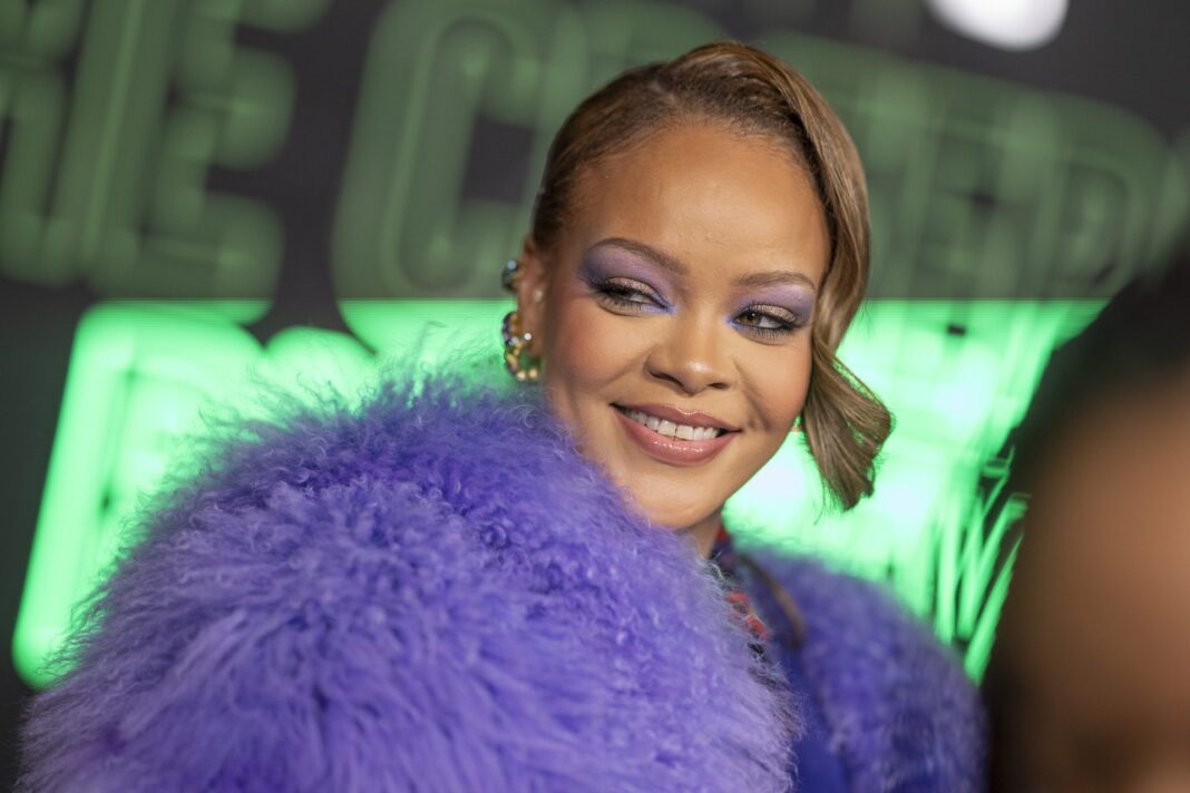 Rihanna’s Jaw-Dropping Performance at India’s Richest Man’s Son’s Wedding – A Must-Watch!