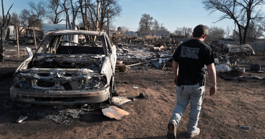 The Fiery Fight: Texas Firefighters Tackle Blazing Winds with Warnings Across the Region