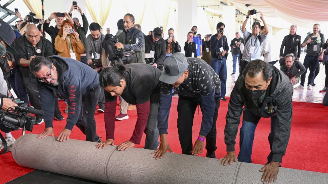 Get Ready for the Glitz and Glamour of Oscars 2024: Red Carpet Unveiled