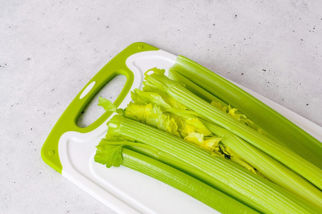 Maximize Freshness: The Ultimate Guide to Storing Celery
