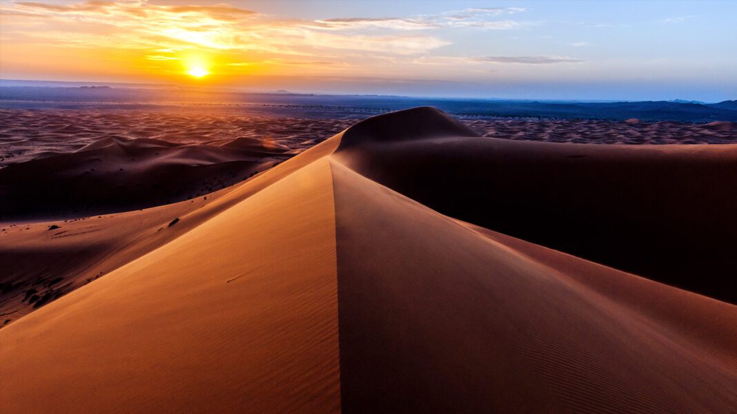 Unlocking the Secrets of the Massive Saharan ‘Star Dune’: The Unexpected Discovery