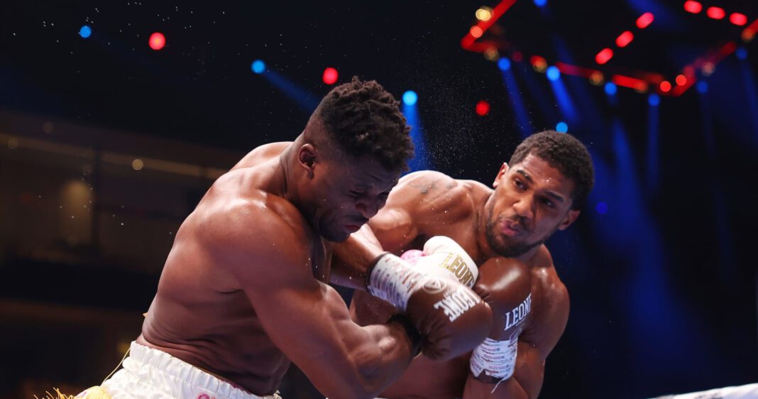 Francis Ngannou Unbelievably Didn’t Feel Anthony Joshua’s Knockout Punch