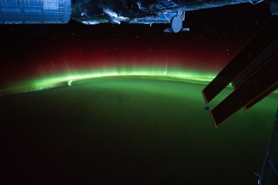 15 Mesmerizing Images of Auroras from Space