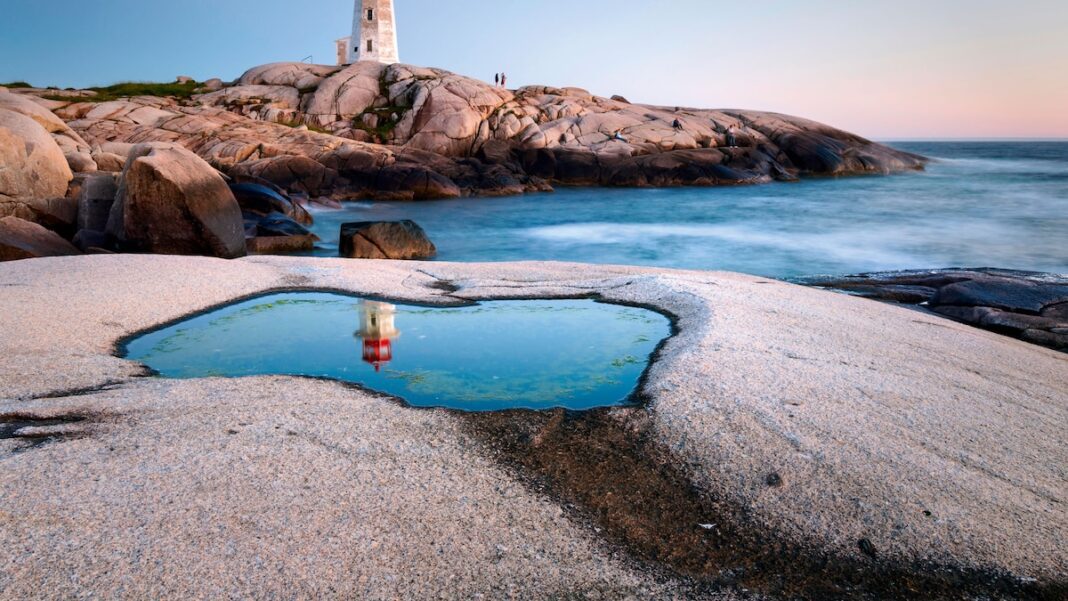 Exploring Nova Scotia: Lobster, Lighthouses, and Sea Breezes on a Coastal Road Trip