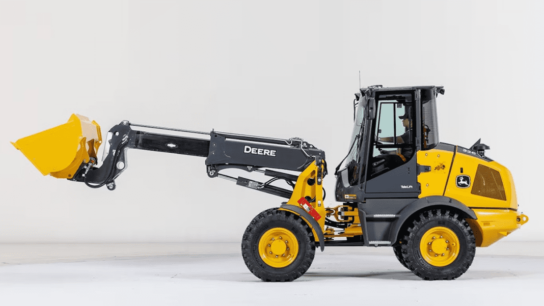 Introducing Deere’s Latest Innovation: Telescopic Compact Wheel Loader