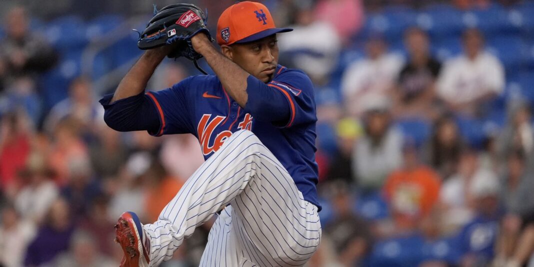 Díaz Dominates in Spring Debut with Electric Stuff, Strikes Out Entire Side