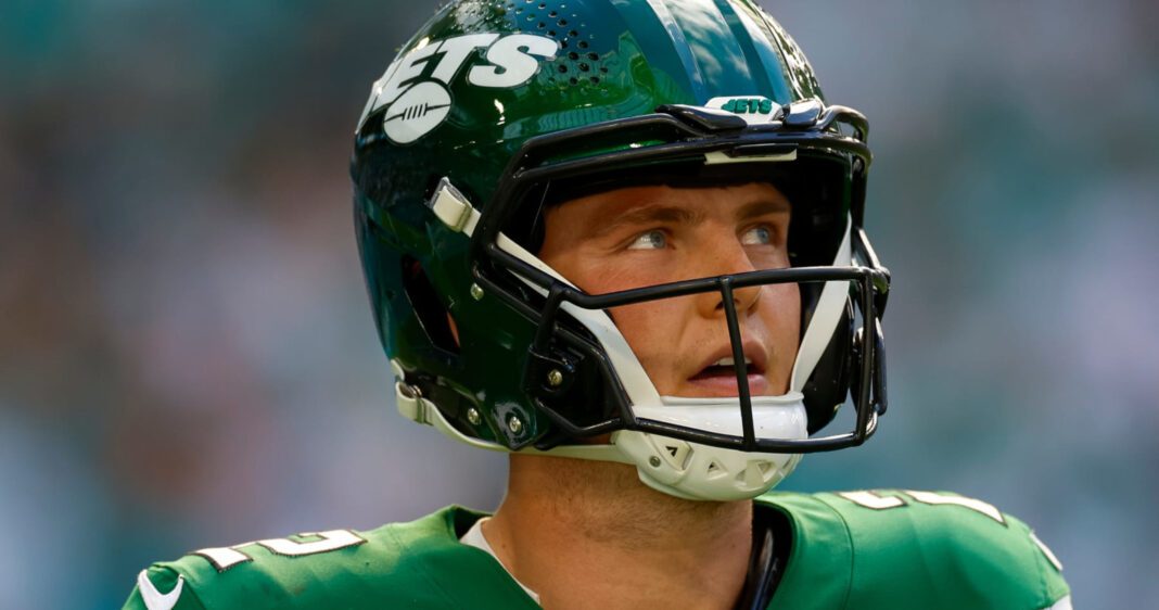 top-destinations-for-zach-wilson-and-ryan-tannehill-following-justin-fields-trade-to-steelers.jpg Top Destinations for Zach Wilson and Ryan Tannehill Following Justin Fields Trade to Steelers