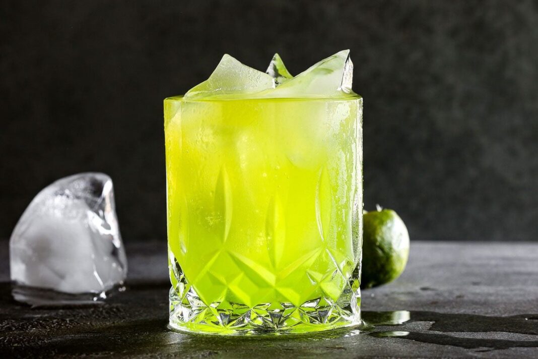 Here’s How to Make a Kryptonite Cocktail for the New Superman Movie