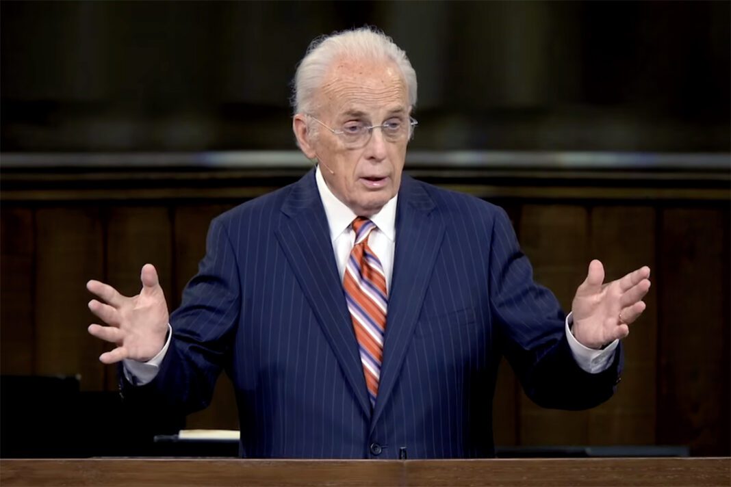 John MacArthur, megachurch pastor and voice of ‘Grace to You’ radio ministry, has died