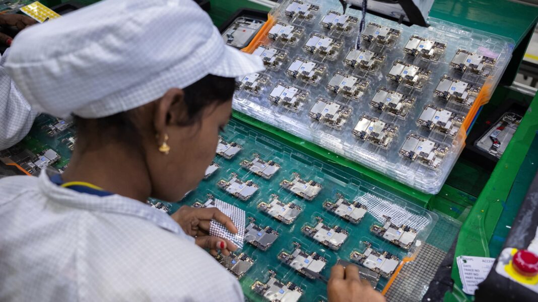 How will Trump’s 50% tariffs on India impact its economy?