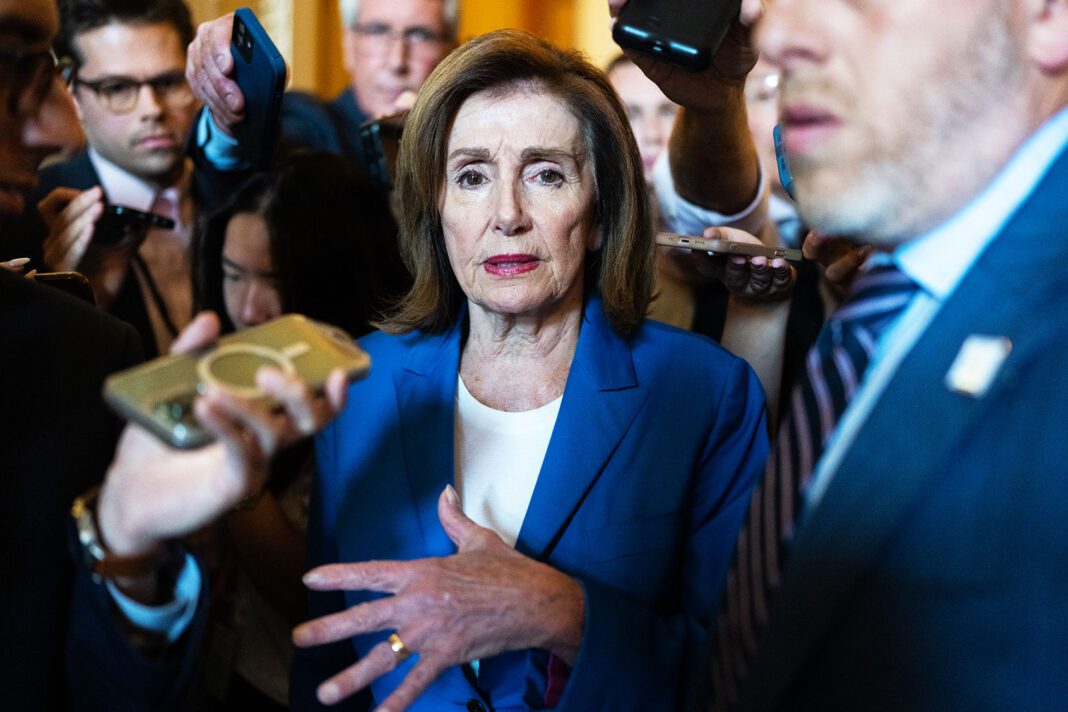 Trump accuses “degenerate” Pelosi of insider trading