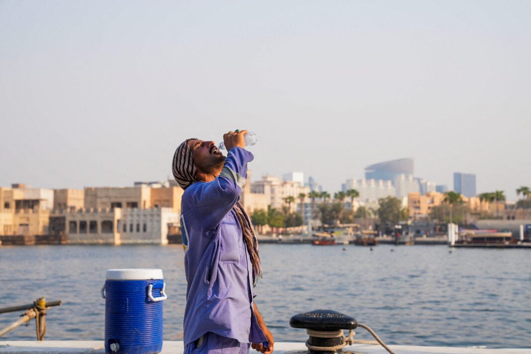 Employers need plans to protect workers from rising heat stress, UN says