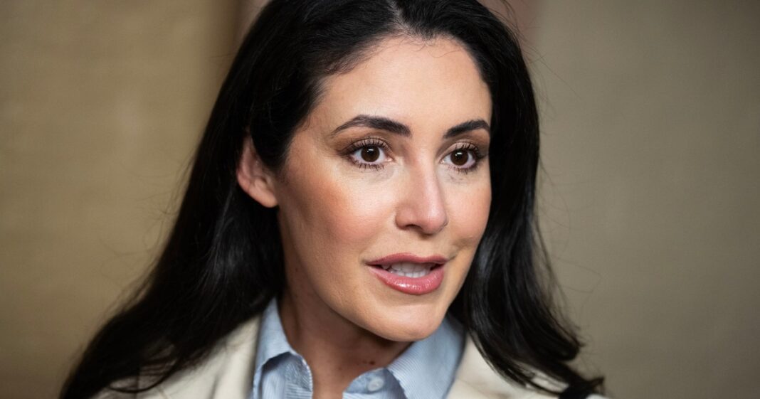 Rep. Luna’s investment in a donor’s energy firm illustrates potential limits of a stock trading ban