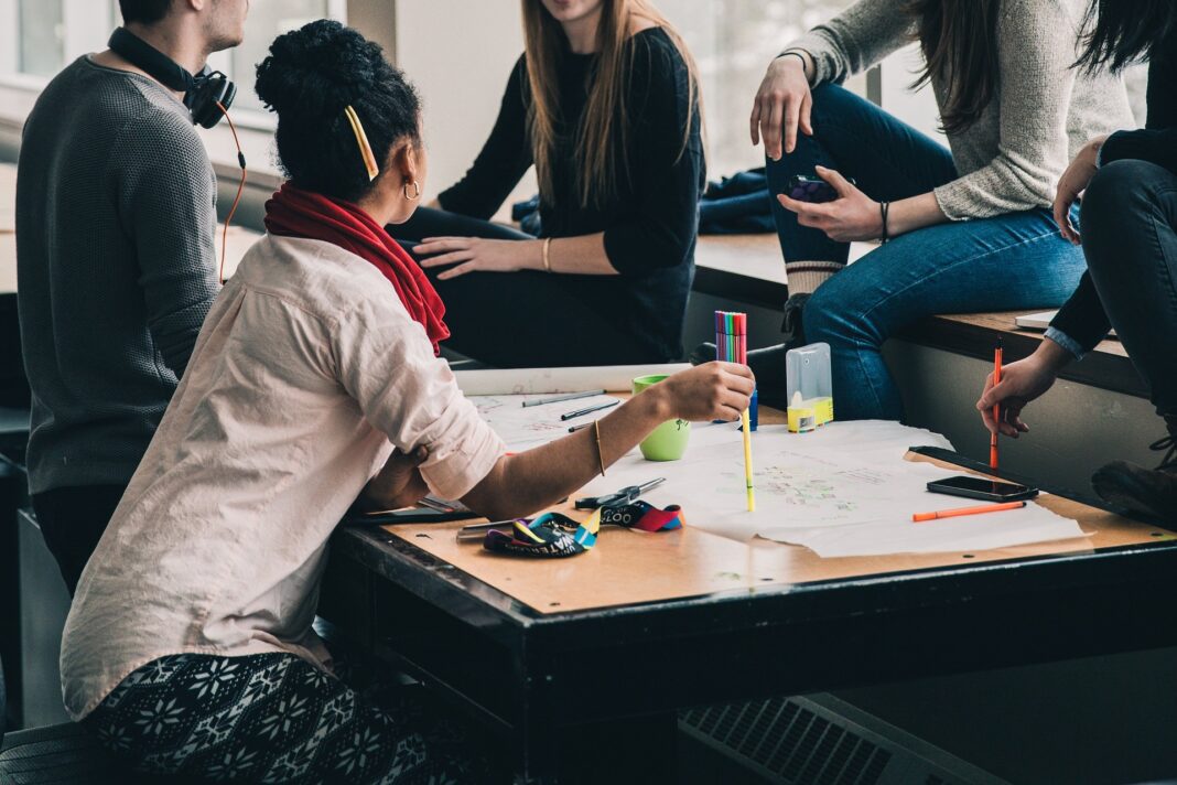 Teacher’s Corner: Teaching Grammar for Communicative Competence