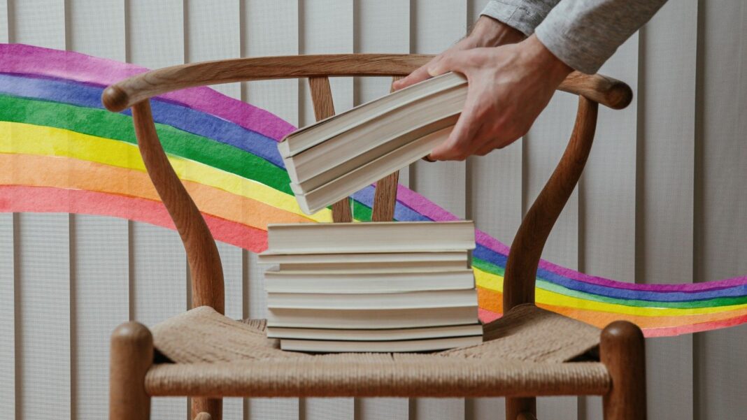 The End of the Year Book Tag: Queer Books Edition