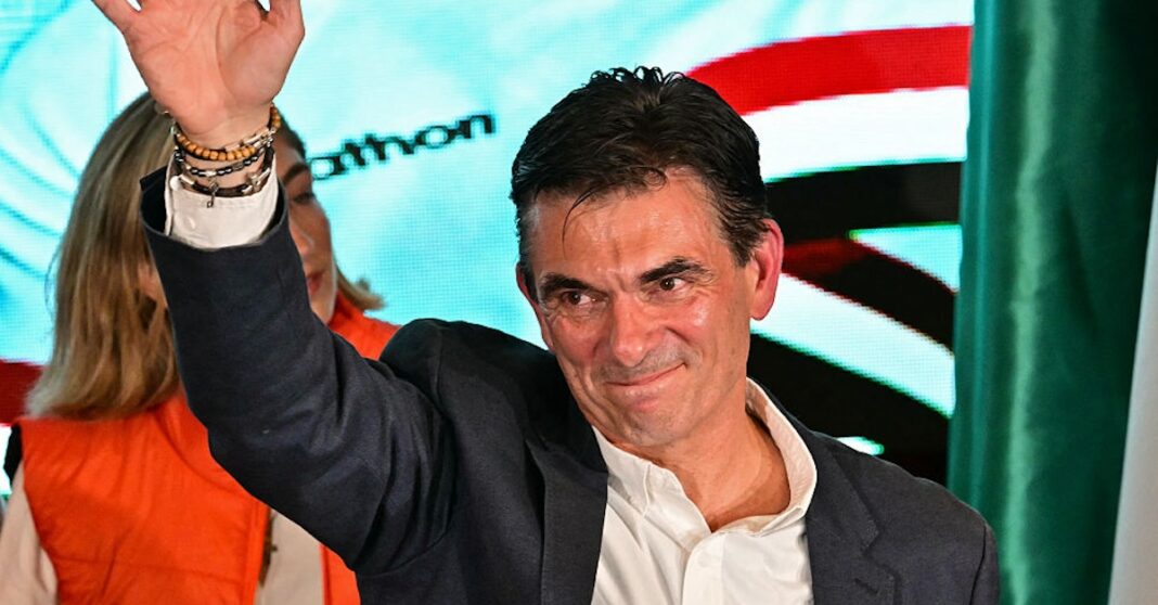 Bolivia’s New President Rodrigo Paz Thanks God for Electoral Victory