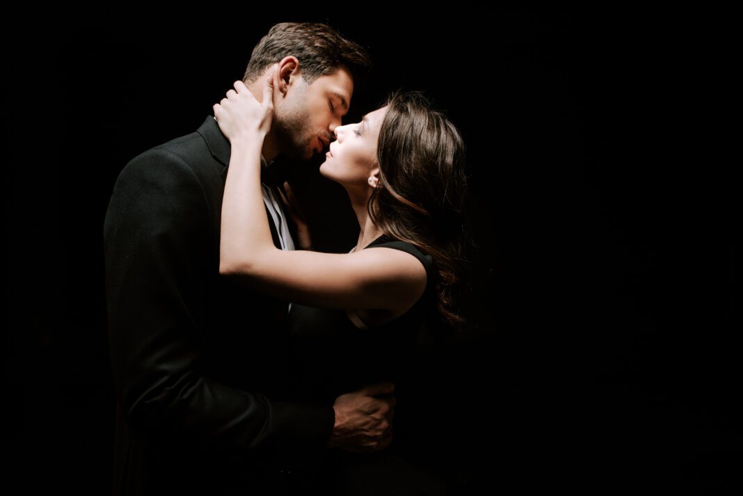 Dear Abby: I kissed my best friend’s husband