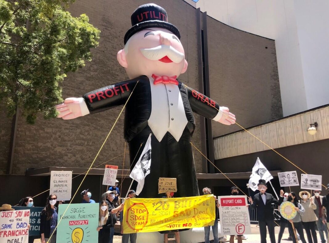 billionaire-tax-proposal-sparks-soul-searching-for-californians.jpg Billionaire tax proposal sparks soul-searching for Californians