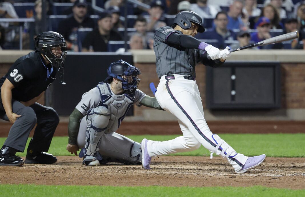 Carlos Mendoza’s club shows resolve after gut punch from Clay Holmes’ injury